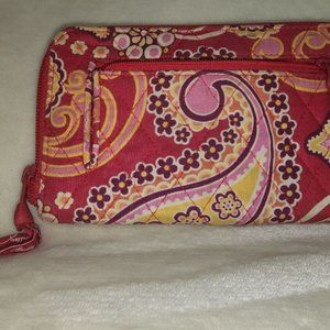 Vera Bradley Raspberry Fizz Print Wallet. Retired 2008.